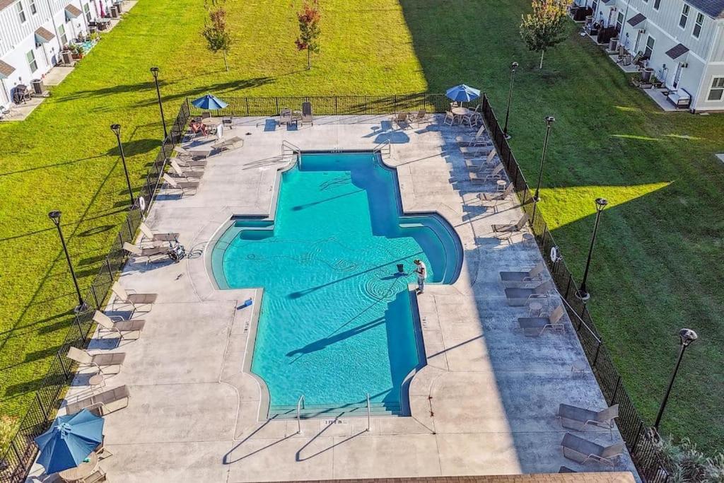 Luxury Townhome Near Downtown And Pensacola Beach Екстер'єр фото