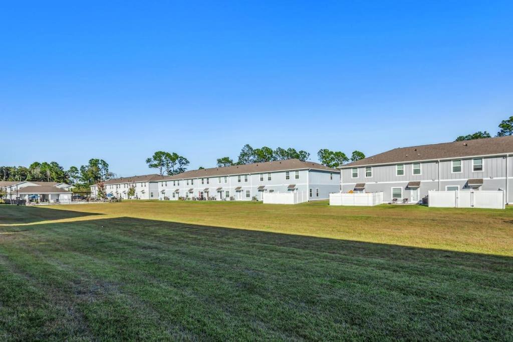 Luxury Townhome Near Downtown And Pensacola Beach Екстер'єр фото