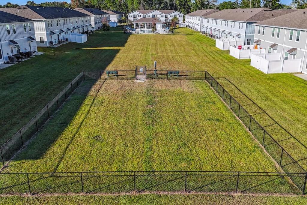 Luxury Townhome Near Downtown And Pensacola Beach Екстер'єр фото